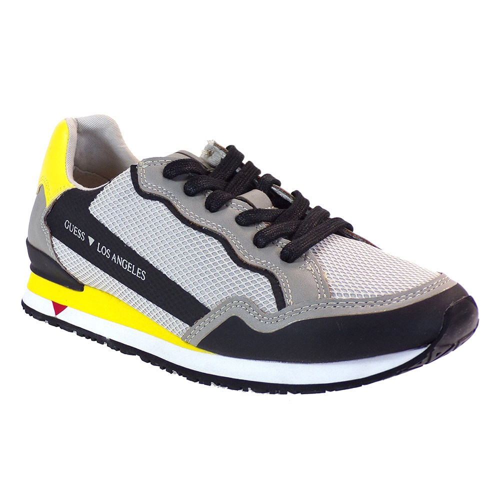 GUE-0586