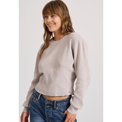 Women’s Crew Neck Chenille Short Sweater with Regular Fit