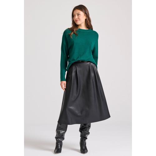 Women's Viscose Pullover with Ribbed Hem and V-Neckline