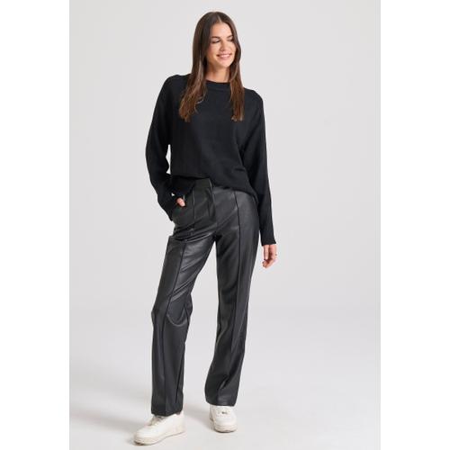 Women's Viscose Pullover with Ribbed Hem and V-Neckline