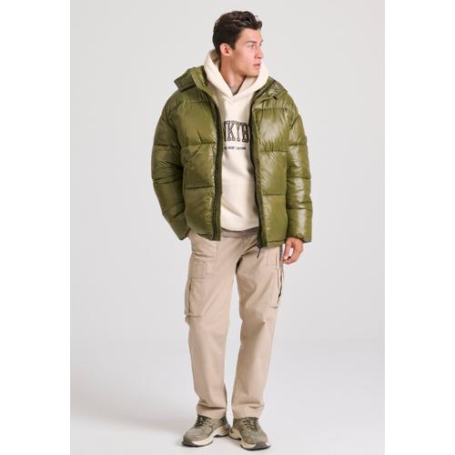Men's Oversized Puffer Jacket with Detachable Hood
