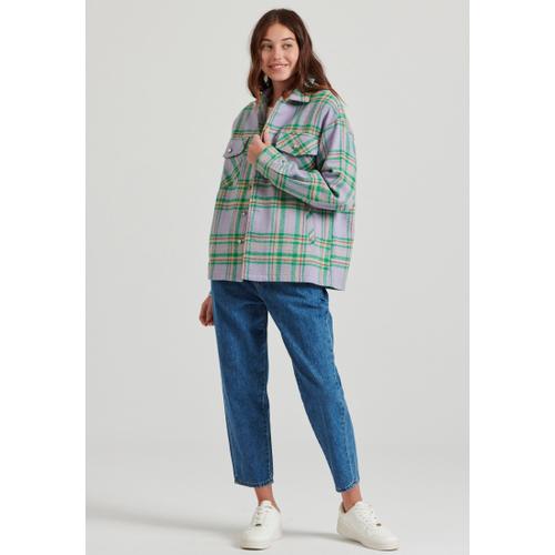 Women's Flannel Plaid Shirt with Chest Pockets and Snap Button Closure
