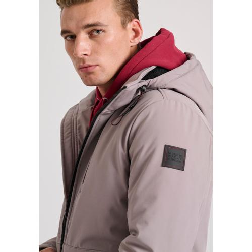 Men's Light-Padded Softshell Hooded Jacket with Zippered Pockets