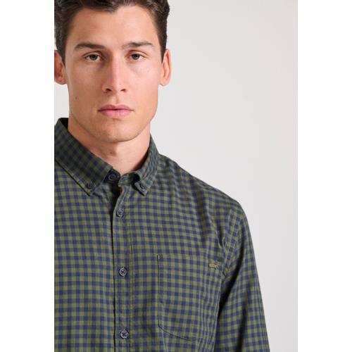 Men's Plaid Shirt with Chest Pocket and Button-Down Collar