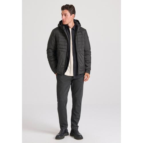 Men’s Quilted Traveller Jacket with Hood, Lightweight & Insulated