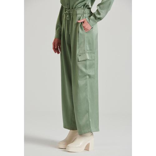Women's Cargo Pants with Loose Fit & Elasticated Waist