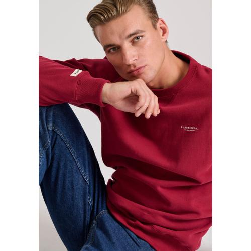 Men's The Essentials Crew Neck Sweatshirt with Chest Print