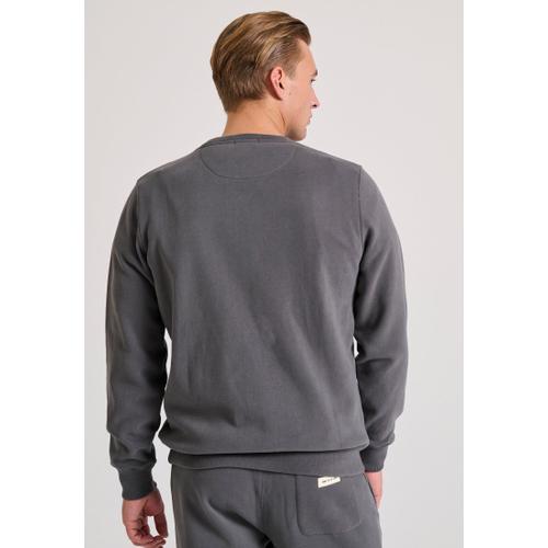 Men's The Essentials Crew Neck Sweatshirt with Chest Print