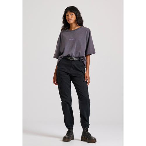 Women's High-Rise Cargo Pants with Cuffed Hem