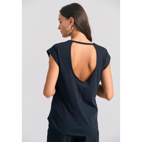Women’s Crew Neck Top with Longer Back, Regular Fit and Text Artwork Design