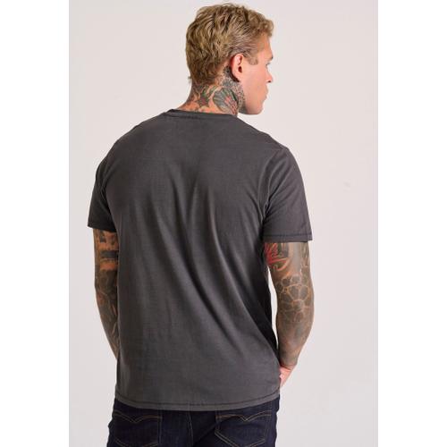 Men's Short Sleeve Round Neck Chest Printed T-Shirt with Classic Fit