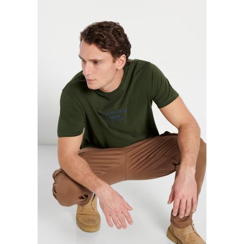 Men's T-shirt with Print on the Chest, Round Neck and Short Sleeves