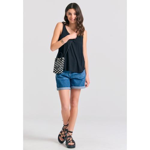 Women’s Viscose Tank Top in Plain Colour with Crew Neck