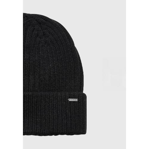 Men's Cuffed Cable Knitted Beanie