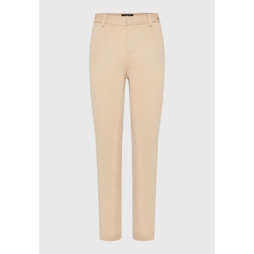 Women's Tailored Pants with High-Rise Waist and Cropped Design