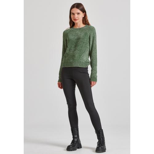 Women's Crew Neck Chenille Pullover with Logo Badge Above the Hem