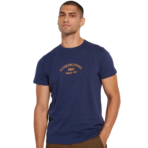 Men's T-shirt with Print on the Chest, Round Neck and Short Sleeves