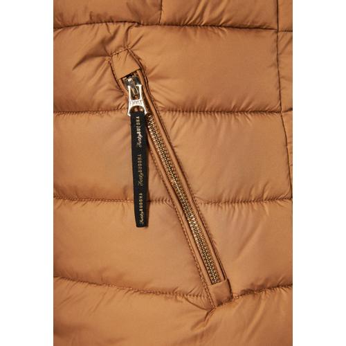 Women's Quilted Puffer Vest Jacket with Detachable Fur and Recycled Filling