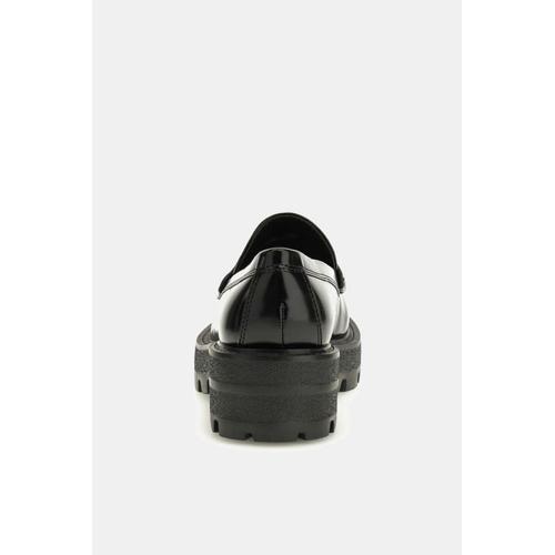 Women's Yanika Loafers with Patent Leather Surface and Thick Sole