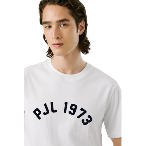 Men's Maverick T-Shirt – Short Sleeve, Round Neck & Comfortable Fit