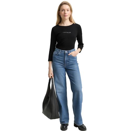 Women's Three-Quarter Sleeves Top with Crew Neck