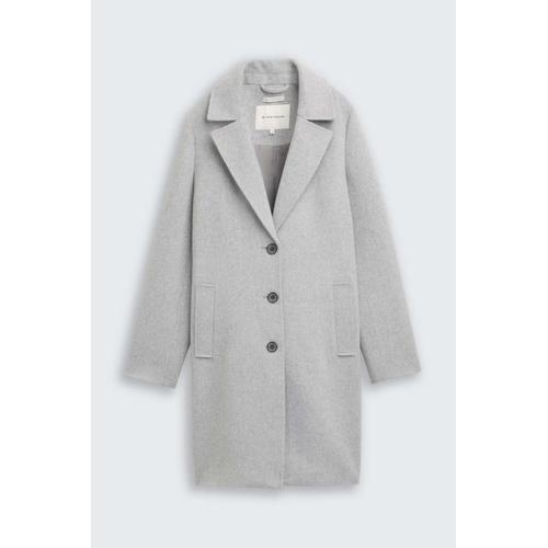 Women's Wool Coat with Slit Pockets
