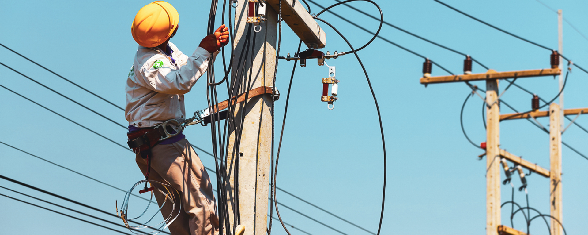 Slider_Image_2_services-details-satellite.php